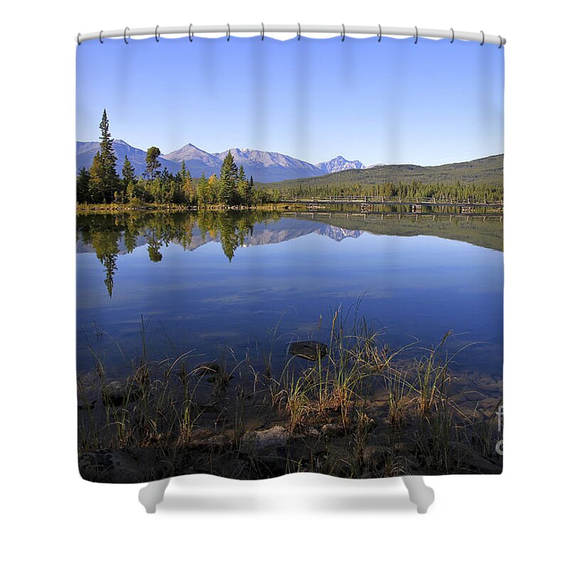 Landscape Shower Curtain featuring the photograph Beauty of Pyramid Lake by Teresa Zieba