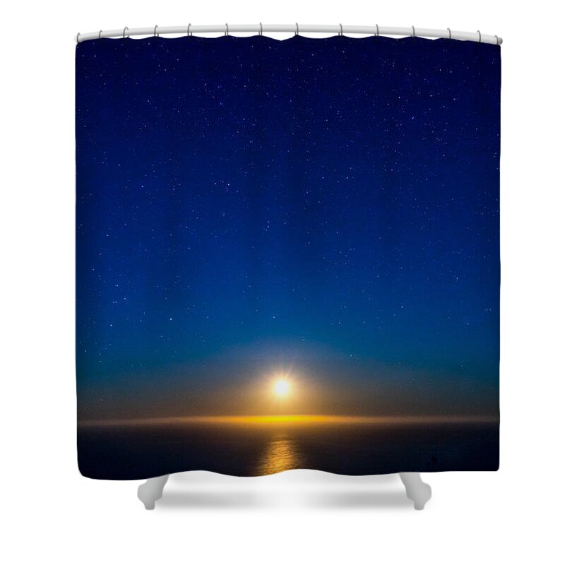 Big Sur Shower Curtain featuring the photograph Big Sur Moonset by Derek Dean