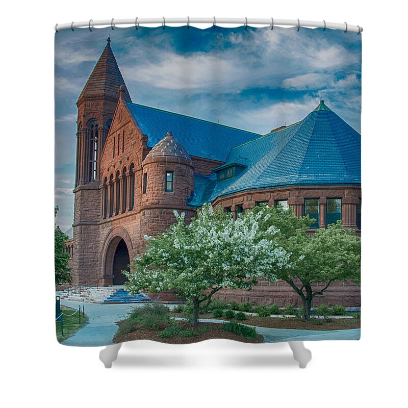 Billings Library Shower Curtain featuring the photograph Billings Library at UVM by Guy Whiteley