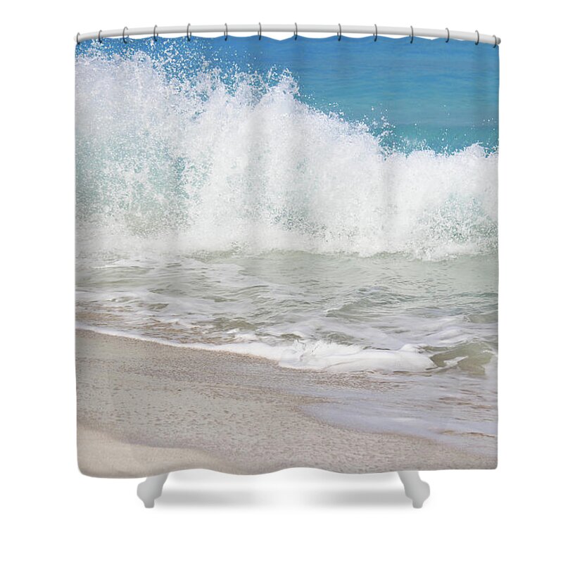 Wave Shower Curtain featuring the photograph Bimini Wave Sequence 1 by Samantha Delory