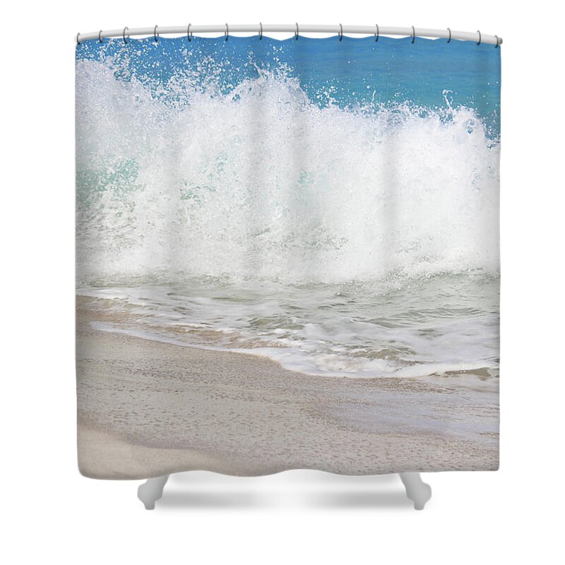 Wave Shower Curtain featuring the photograph Bimini Wave Sequence 2 by Samantha Delory