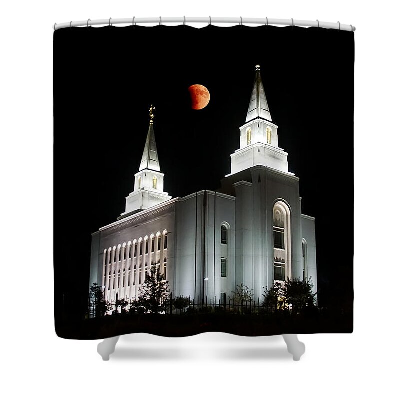 Blood Moon Shower Curtain featuring the photograph Blood Moon by Alan Hutchins