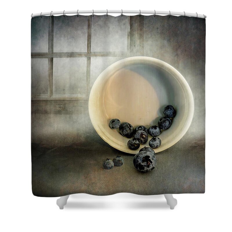 Blueberry Shower Curtain featuring the photograph Blueberry Sky by John Anderson