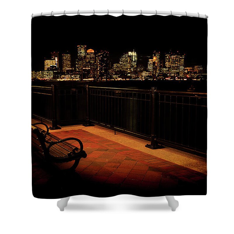 Boston Shower Curtain featuring the photograph Boston Lamplight by Rob Davies
