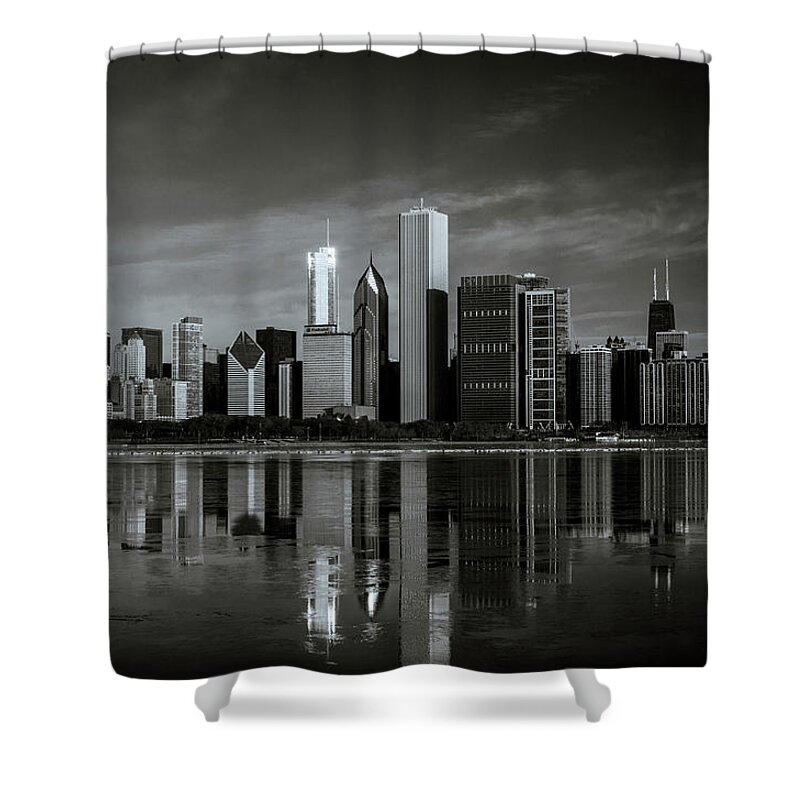 Winterpacht Shower Curtain featuring the photograph Chicago Lake Front by Miguel Winterpacht