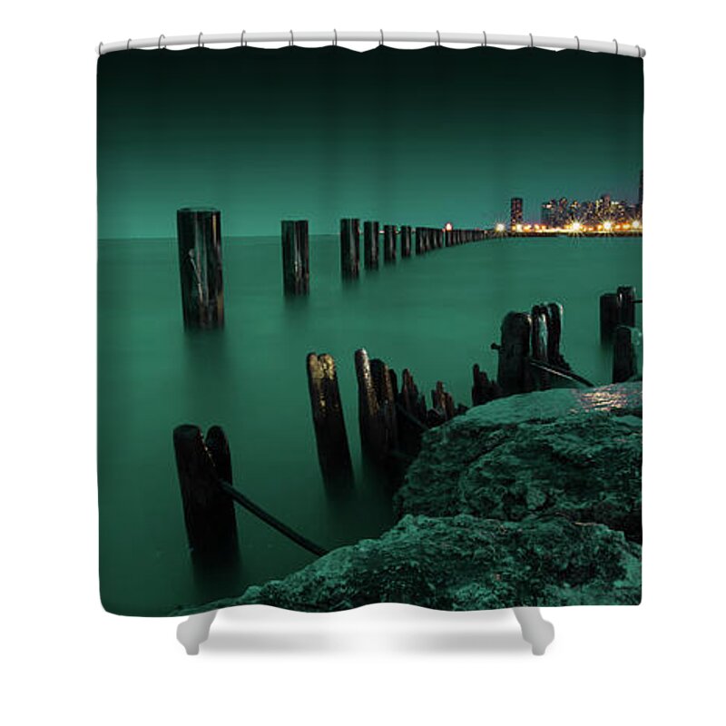 Chicago Shower Curtain featuring the photograph Chilly Chicago by Dillon Kalkhurst