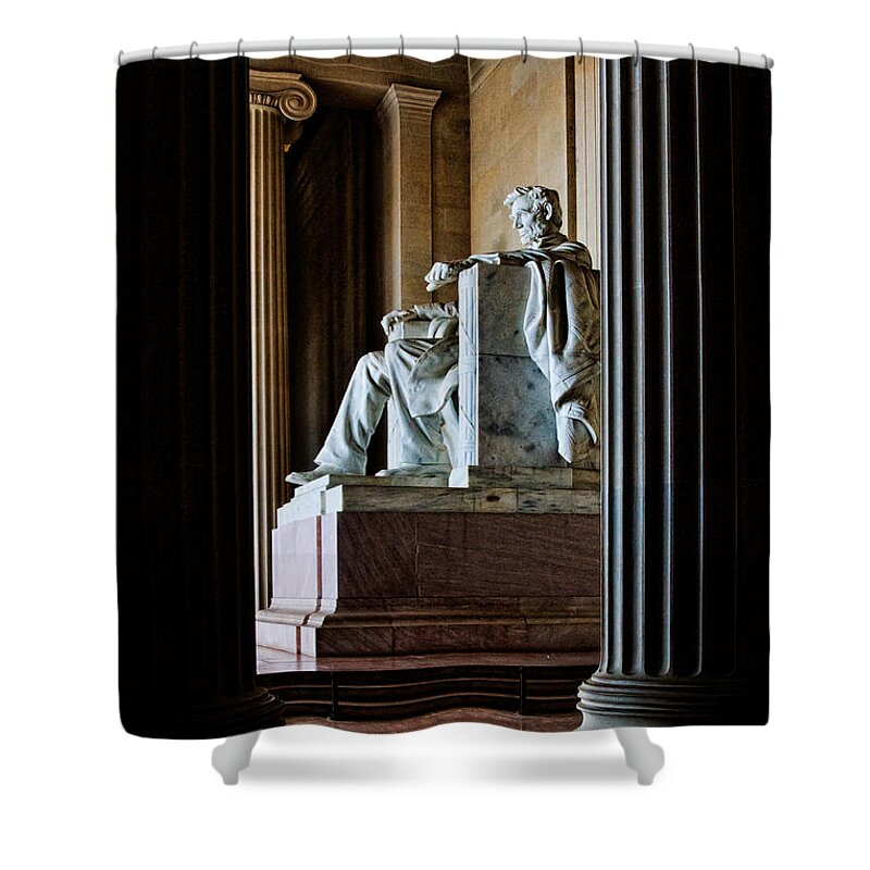 Lincoln Shower Curtain featuring the photograph Contemplation by Christopher Holmes