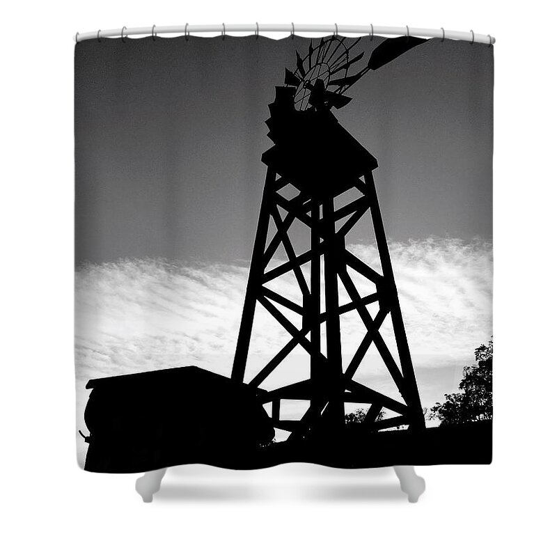 Silouette Shower Curtain featuring the photograph Day's End by Brad Hodges