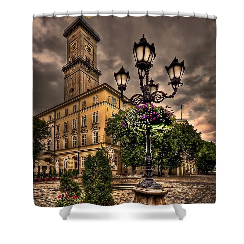 Cobble Shower Curtain featuring the photograph Delicately Peaceful by Evelina Kremsdorf