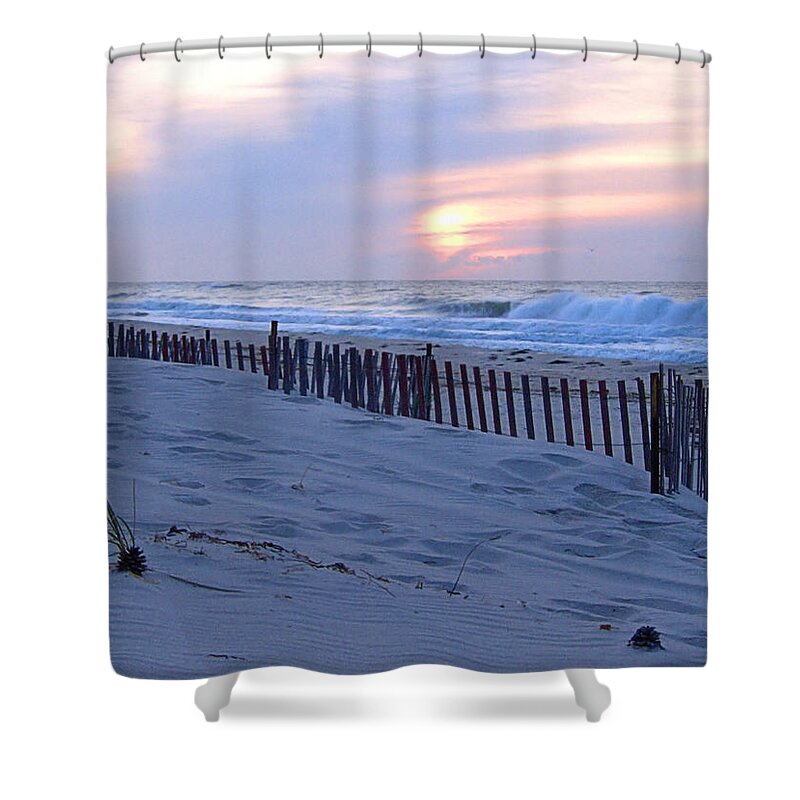 Horizon Shower Curtain featuring the photograph Deserted Beach by Newwwman