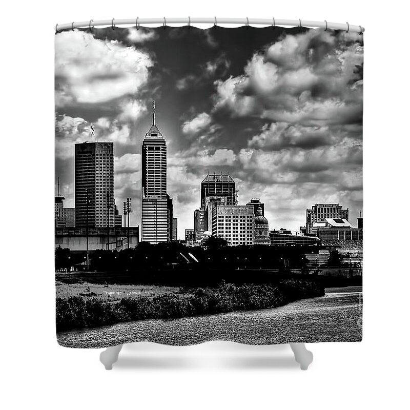 Indianapolis Shower Curtain featuring the photograph Downtown Indianapolis Skyline Black and White by David Haskett II