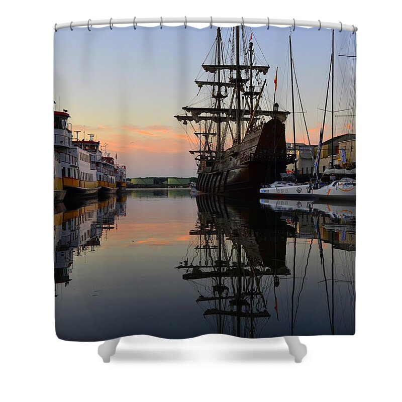 El Galeon Shower Curtain featuring the photograph Reflections of El Galeon by Colleen Phaedra