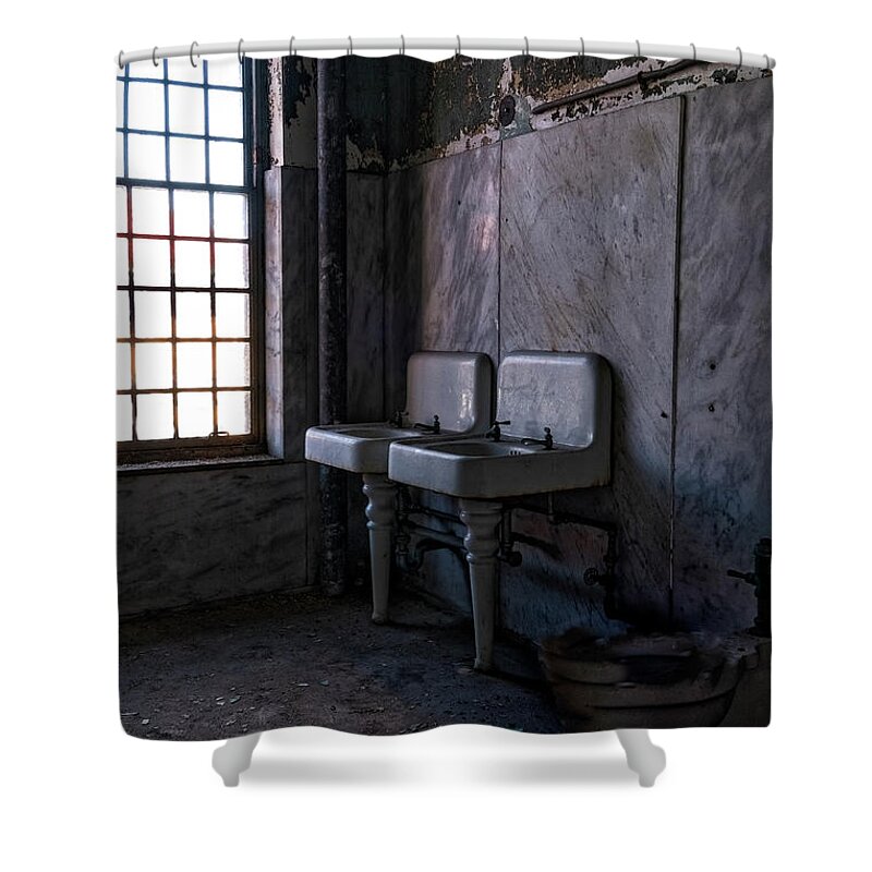Jersey City New Jersey Shower Curtain featuring the photograph Ellis Island Washroom by Tom Singleton