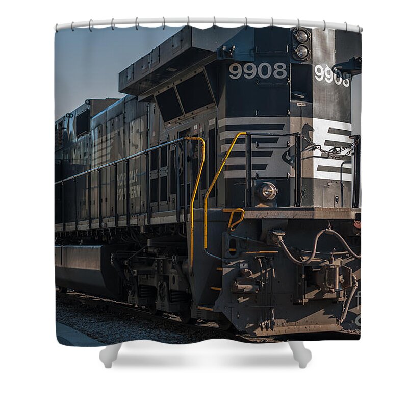 Train Shower Curtain featuring the photograph Engine 9908 by Dale Powell