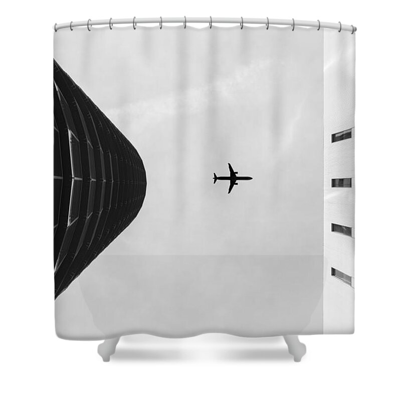 Fly Shower Curtain featuring the photograph Enjoyable flight by Jan Hochstein