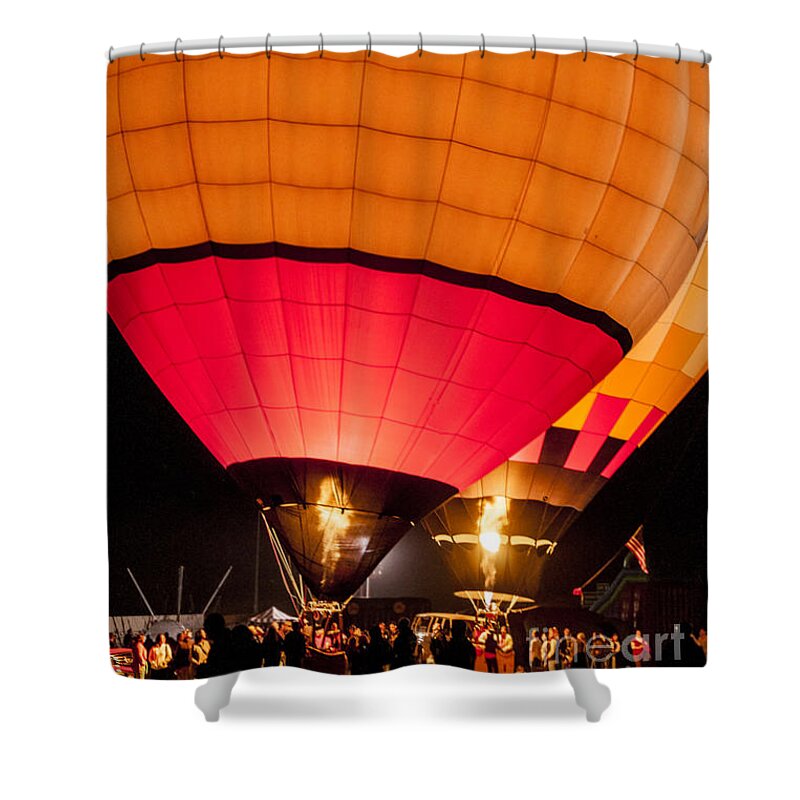 Hot-air Shower Curtain featuring the photograph Evening Glow Red And Yellow by Kirt Tisdale