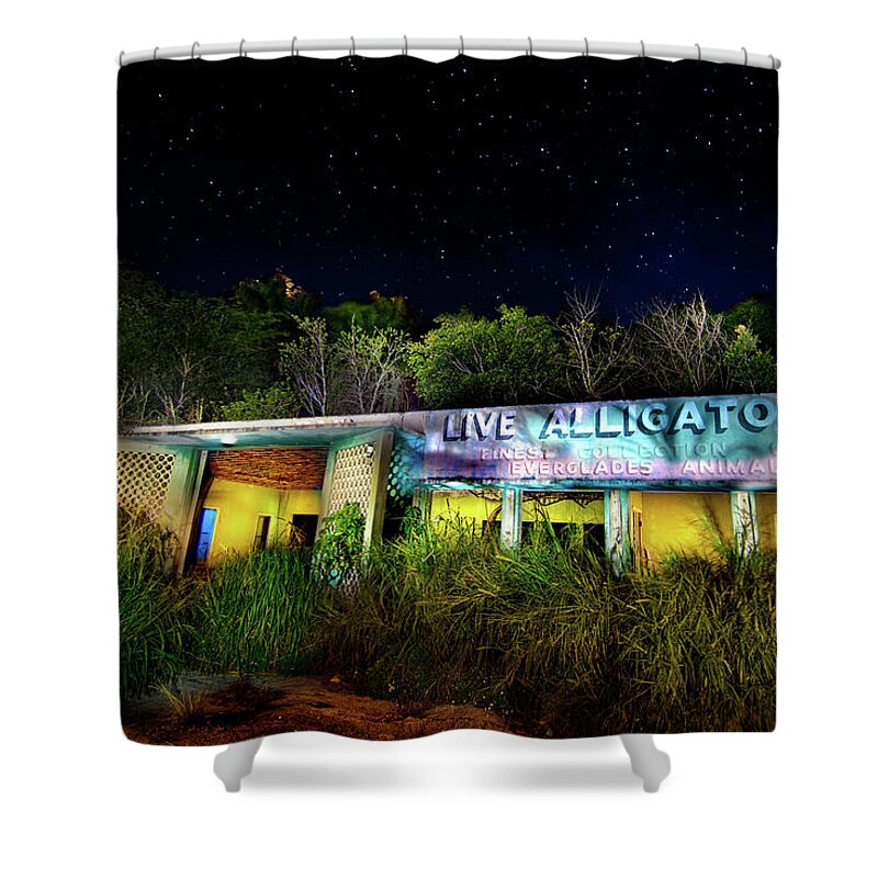 Everglades Gatorland Shower Curtain featuring the photograph Everglades Gatorland by Mark Andrew Thomas