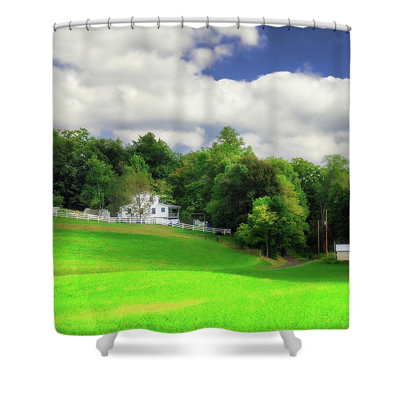Landscape Shower Curtain featuring the photograph Farmland by Tom Mc Nemar