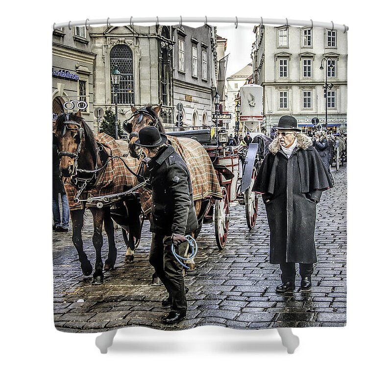  Fiakers Shower Curtain featuring the photograph Fiakers at Stephansplatz, Vienna by Brian Tarr
