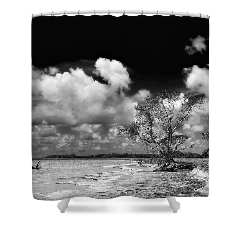 Atlantic Shower Curtain featuring the photograph Florida Bay 6947BW by Rudy Umans