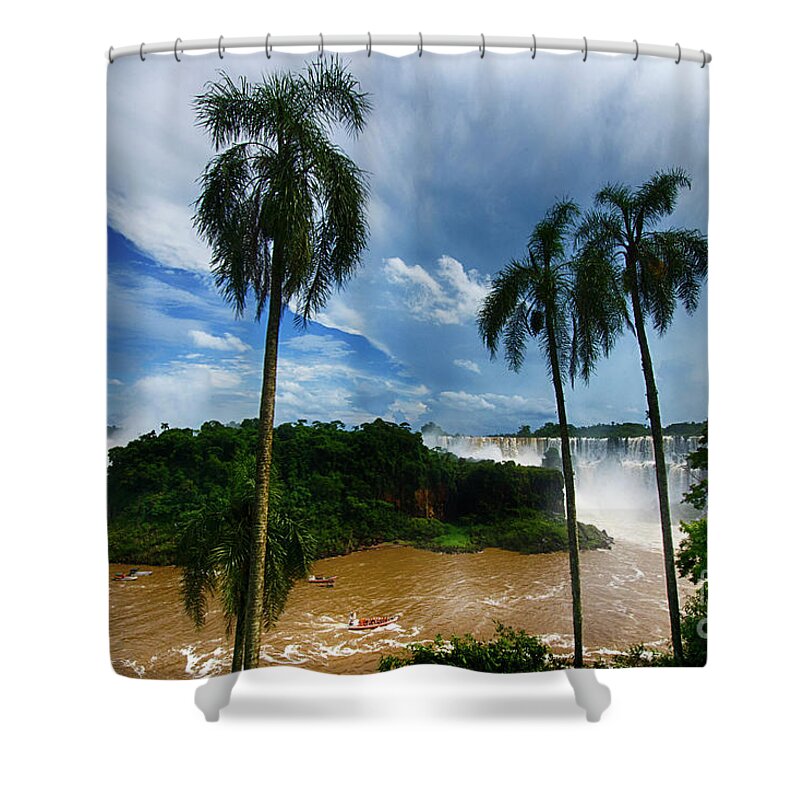 Foz Do Iguacu Shower Curtain featuring the photograph Foz do Iguacu 10 by Bob Christopher