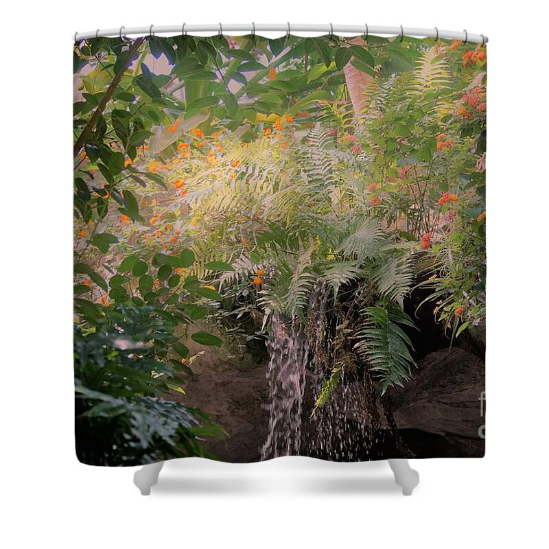 Gardens Shower Curtain featuring the photograph Garden beauty1 by Merle Grenz