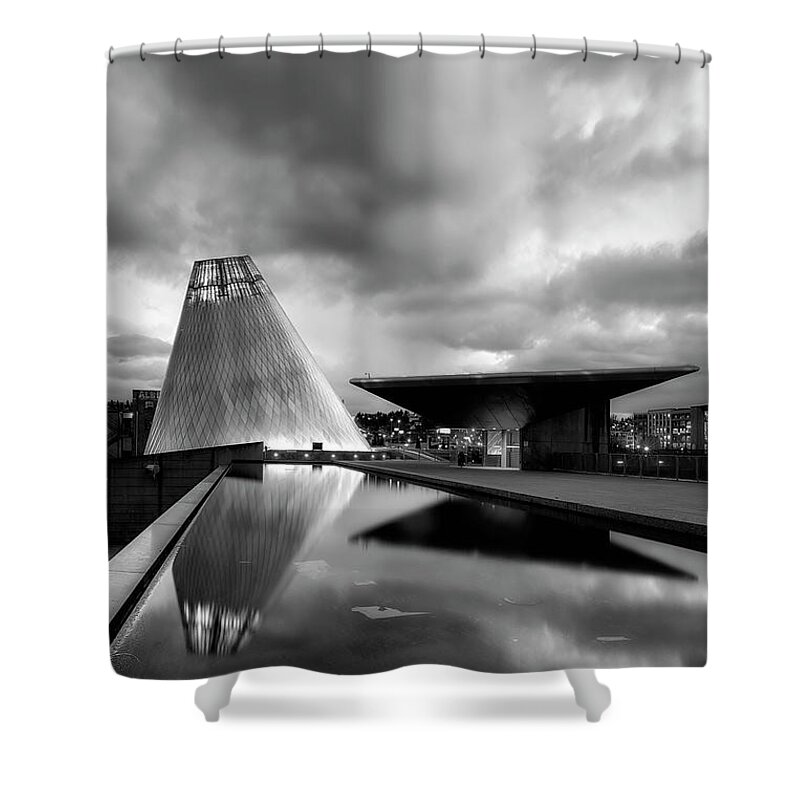 Museum Of Glass Shower Curtain featuring the photograph Glass by Ryan Manuel