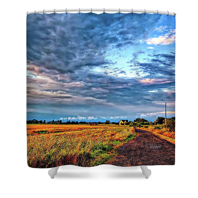 Farm Shower Curtain featuring the photograph Goin' Home by Steve Harrington