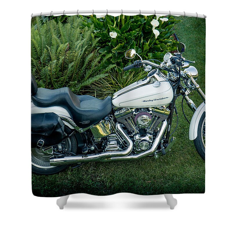 Motorcycle Shower Curtain featuring the photograph Harley-Davidson Softail Deuce 2004 by E Faithe Lester