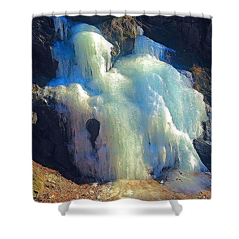 Outdoors Shower Curtain featuring the photograph Ice colors by Ydania Ogando
