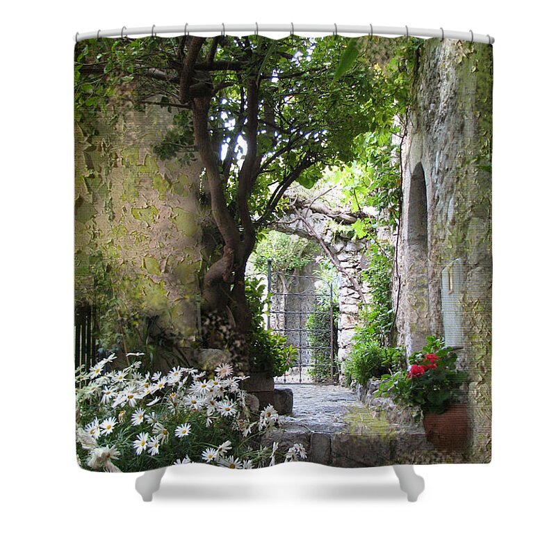 Courtyard Shower Curtain featuring the photograph Inviting Courtyard by Carla Parris