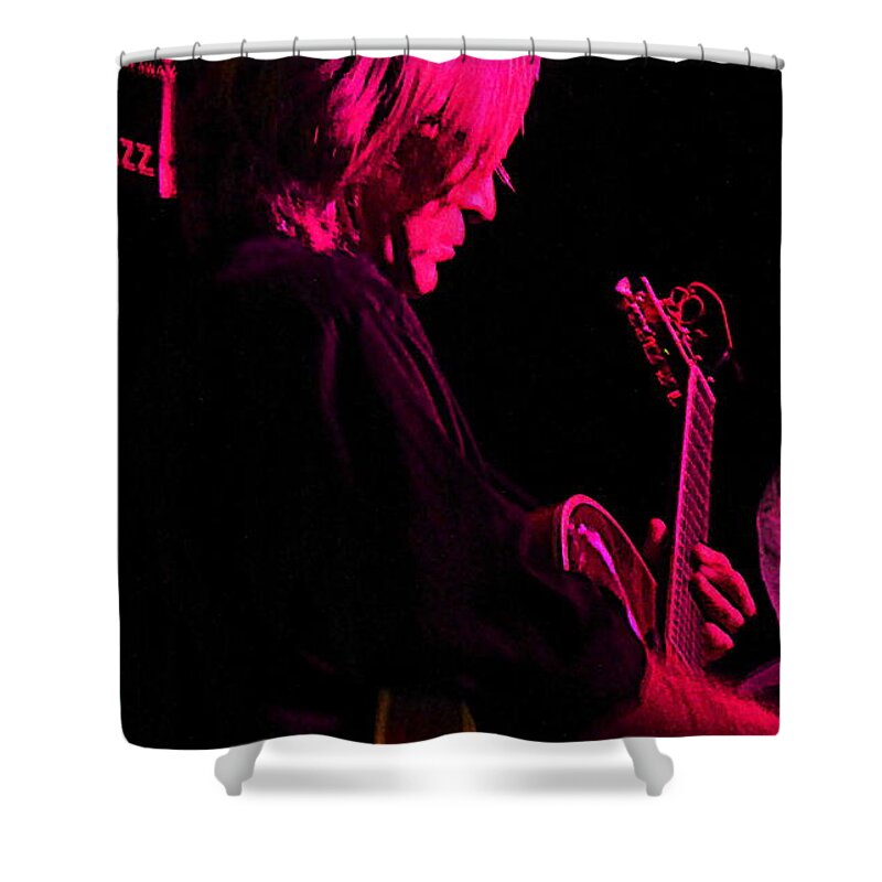 Guitar Shower Curtain featuring the photograph Jazz Guitarist by Lori Seaman