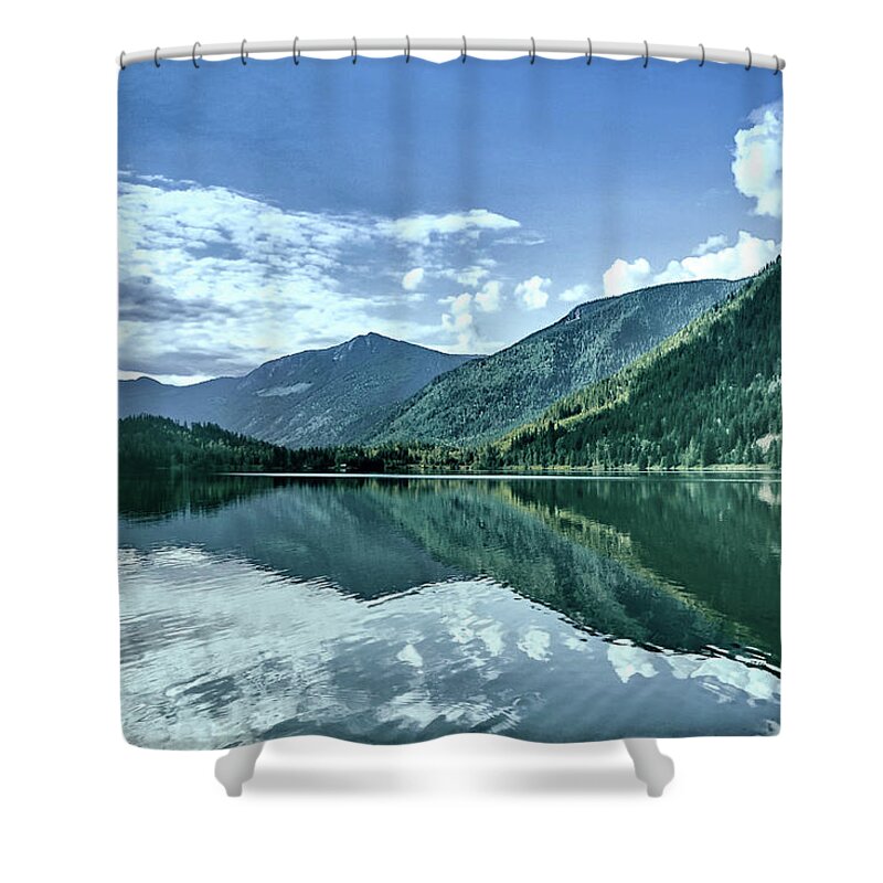 3 Valley Gap Shower Curtain featuring the photograph Just Past the Gap by Monte Arnold