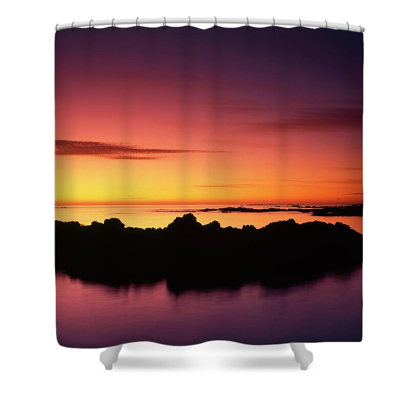 New Zealand Shower Curtain featuring the photograph Kaikoura Sunrise, New Zealand. by Maggie Mccall