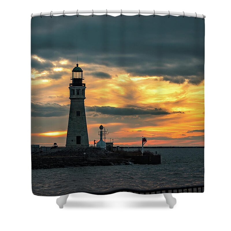 Sunset Shower Curtain featuring the photograph Lake Erie Lighthouse by Dave Niedbala