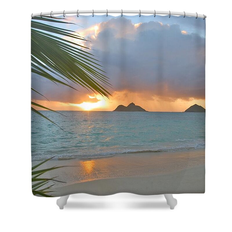 Beach Shower Curtain featuring the photograph Lanikai Sunrise by Tomas del Amo - Printscapes