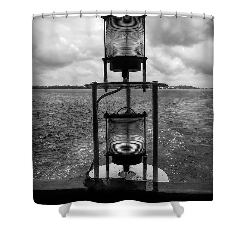 Bermuda Shower Curtain featuring the photograph Leaving Bermuda by Luther Fine Art