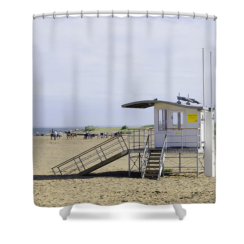 Skegness Shower Curtain featuring the photograph Lifeguard Station, Skegness by Rod Johnson