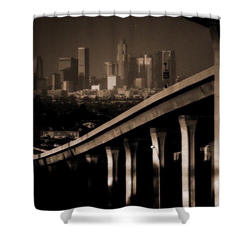 Los Angeles Shower Curtain featuring the photograph Los Angeles Ramp by Richard Omura