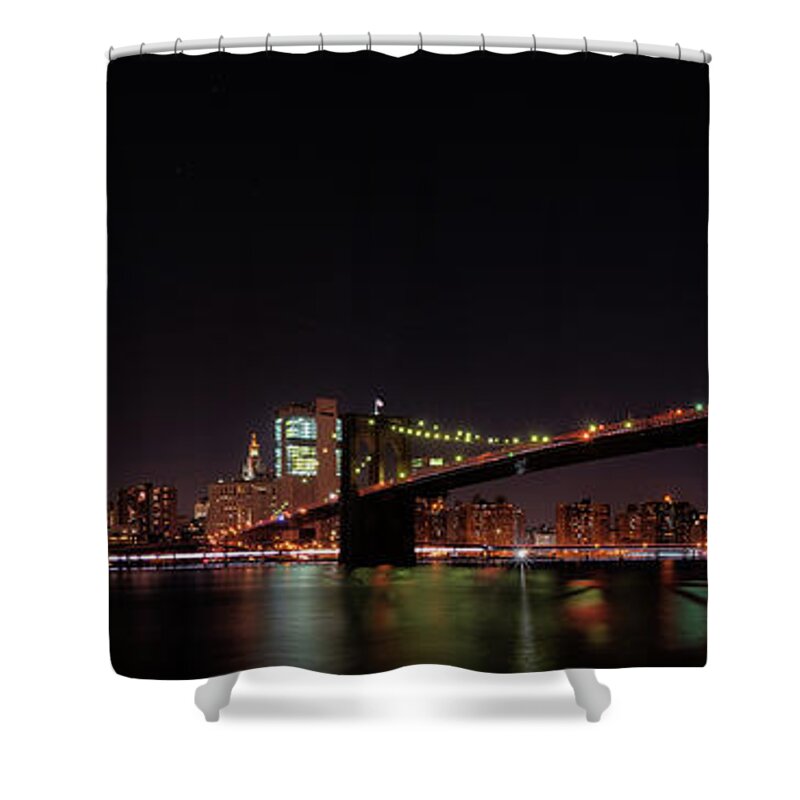 New York City Shower Curtain featuring the photograph Manhattanscape by Raf Winterpacht