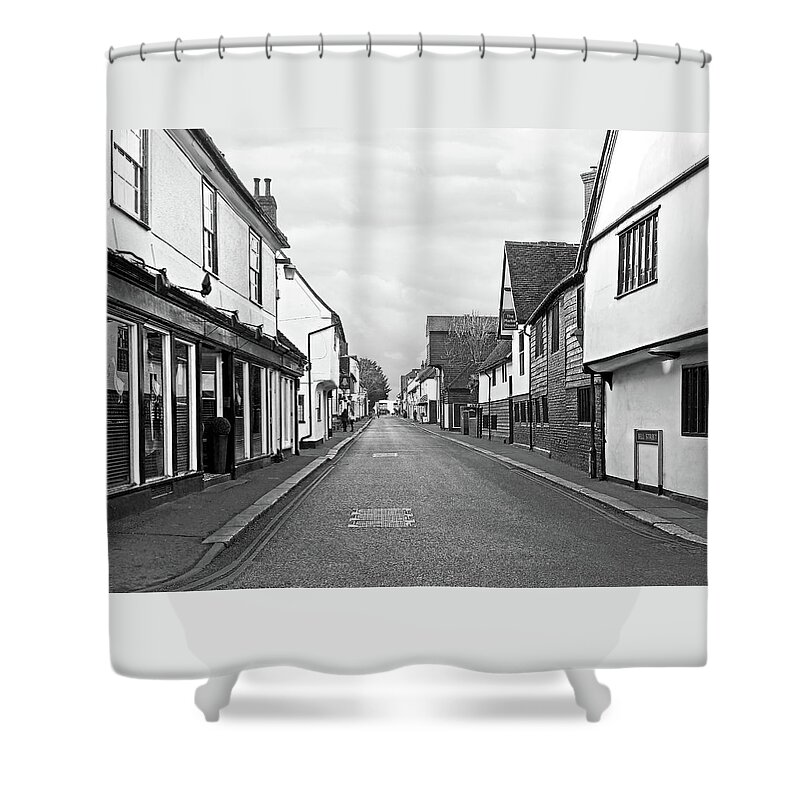 Black And White Landscape Shower Curtain featuring the photograph Market House Bell Street Sawbdridgeworth by Gill Billington