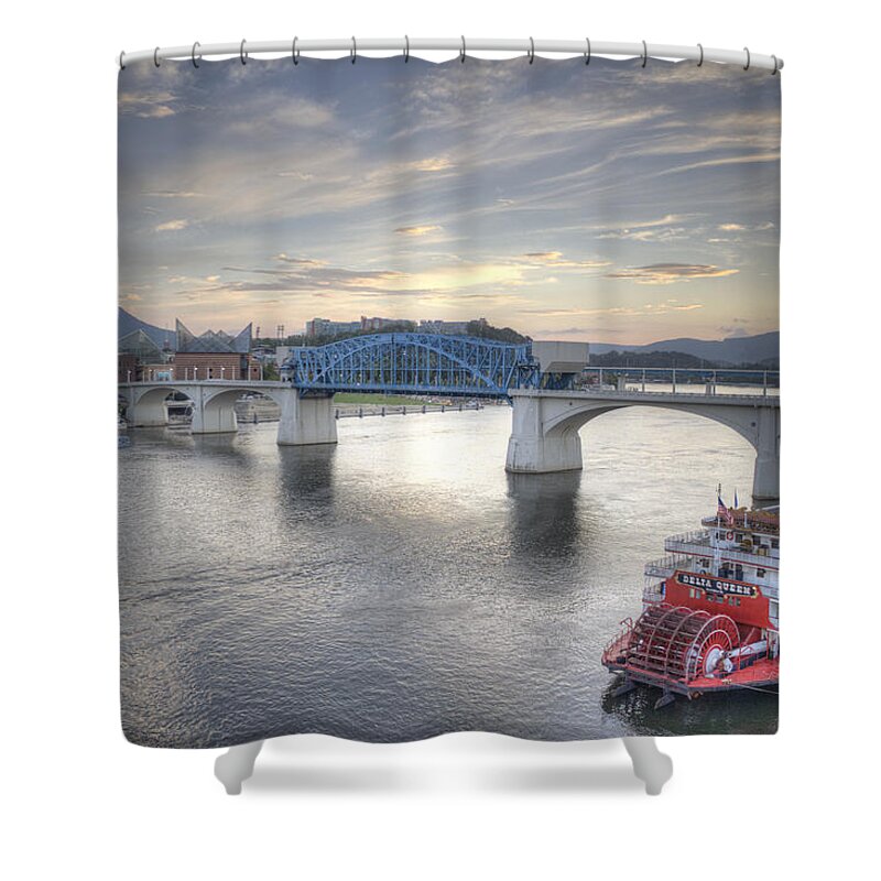 Chattanooga Shower Curtain featuring the photograph Market Street Bridge by David Troxel