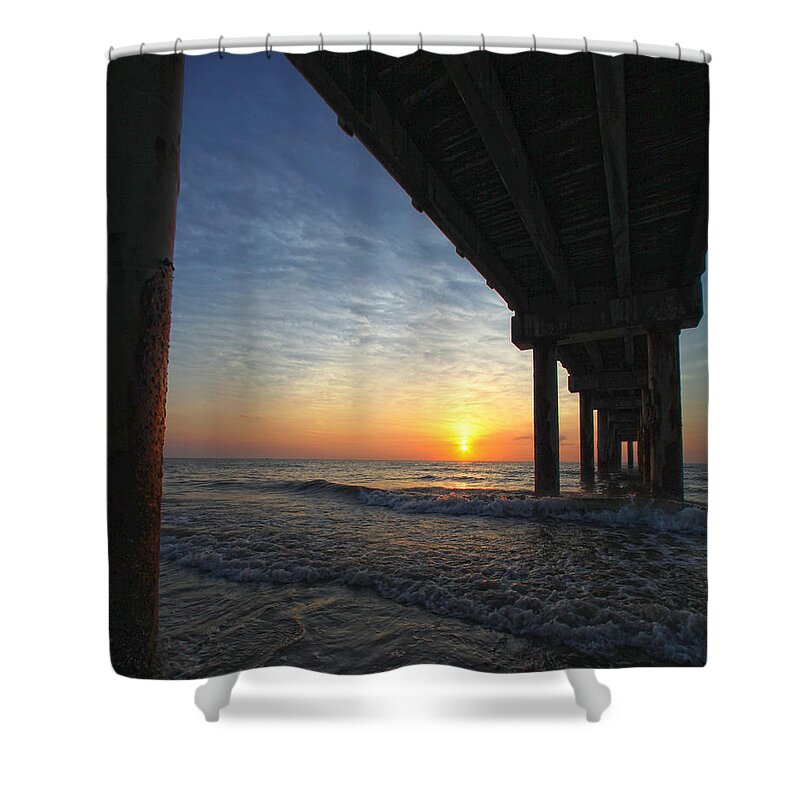 Dawn Shower Curtain featuring the photograph Meeting the Dawn by Robert Och