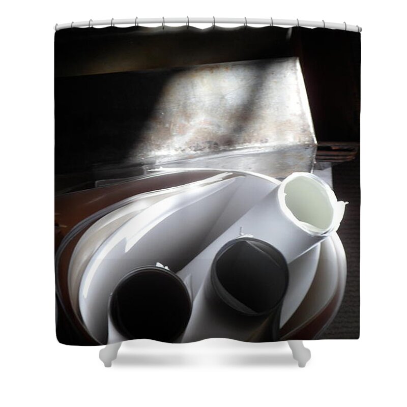B & W Circles Paper Frozen Time Shower Curtain featuring the photograph Moment in time by J Doyne Miller