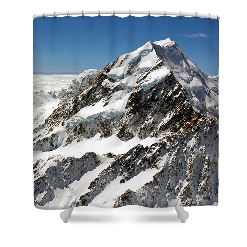 Mount Shower Curtain featuring the photograph Mount Cook and the Hooker Glacier by Nicholas Blackwell