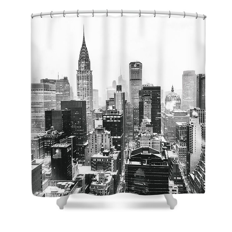 Nyc Shower Curtain featuring the photograph NYC Snow by Vivienne Gucwa
