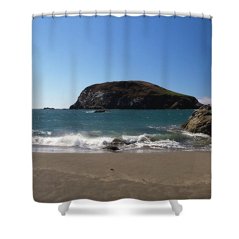 Water Shower Curtain featuring the photograph Oh Such A Beautiful Place by Teri Schuster