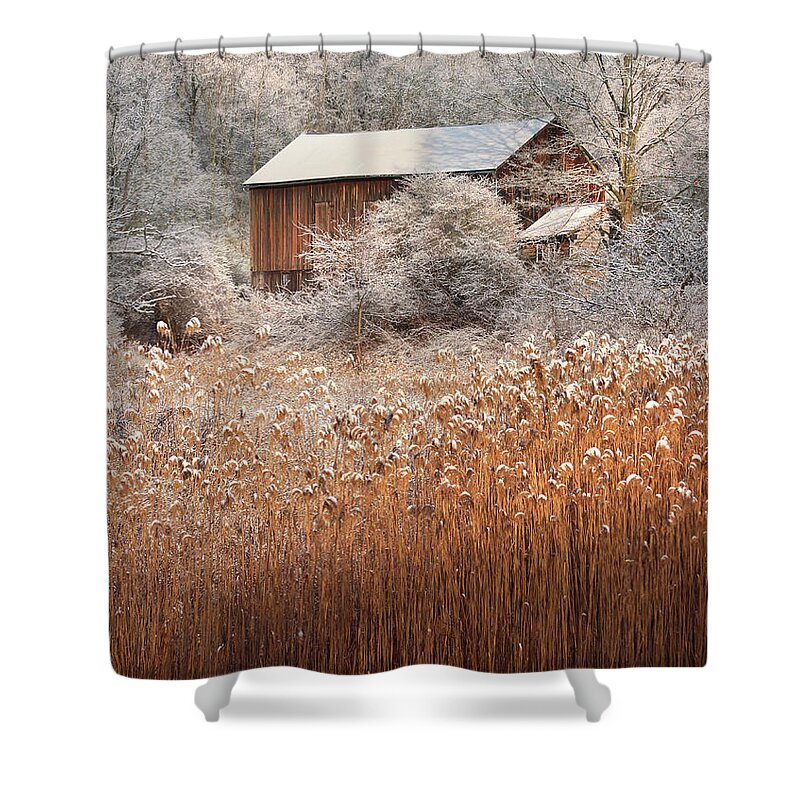 Barn Shower Curtain featuring the photograph Perfect Setting by Rob Blair