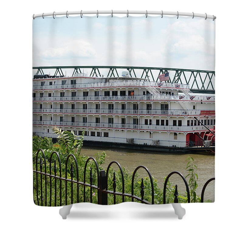  Shower Curtain featuring the photograph Queen of the Mississippi by Holden The Moment