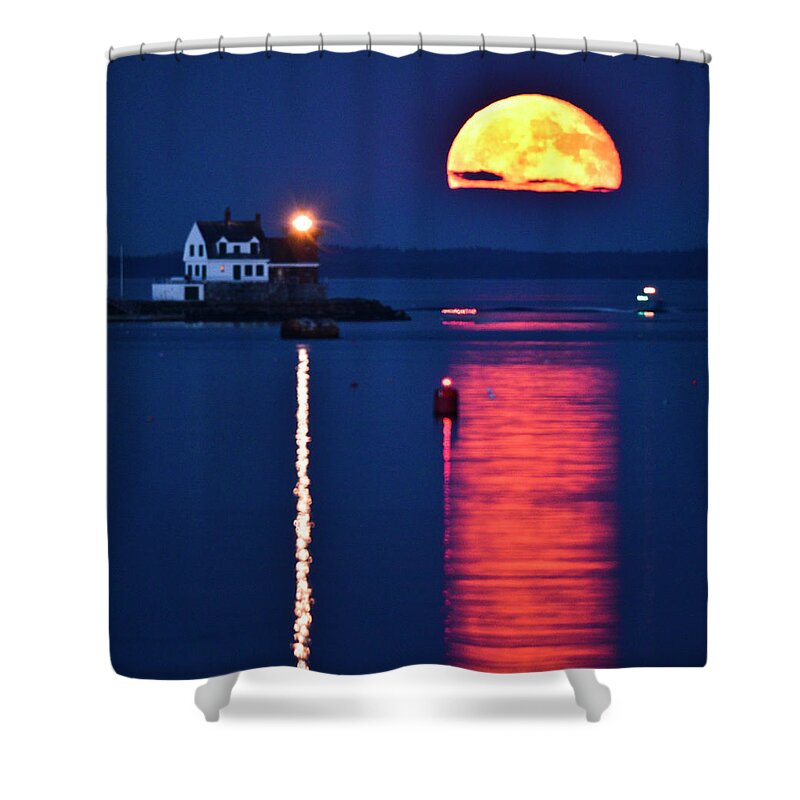 Moon Shower Curtain featuring the photograph Racing with the Moon by Jeff Cooper